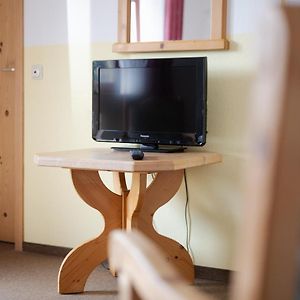 Standard Zimmer mit zwei Einzelbetten